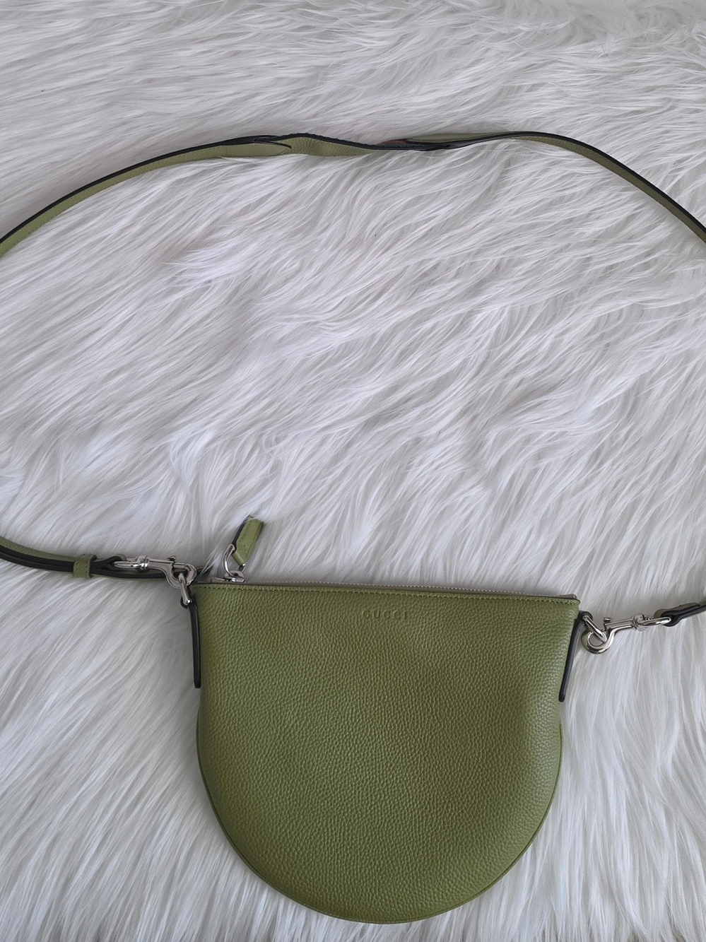Gucci B Small Bag